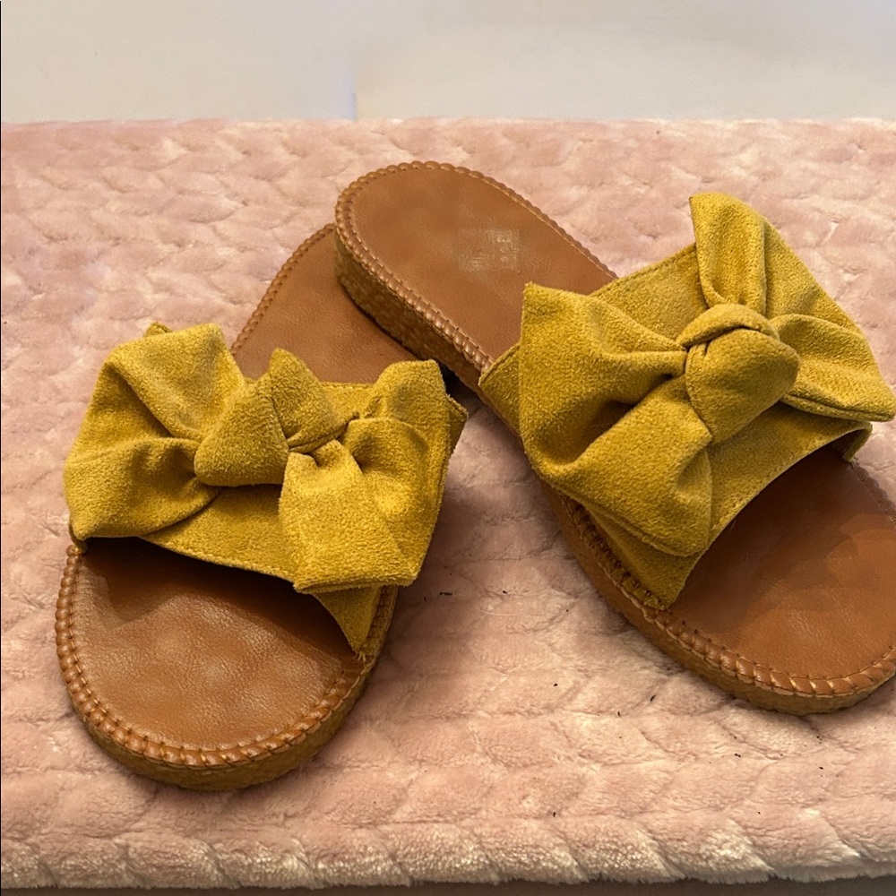 Yellow Bow Slide Sandals